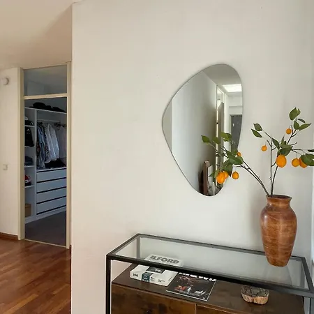 Large West With Balcony Apartment Amsterdam