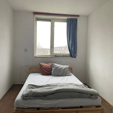 Large West With Balcony Apartment